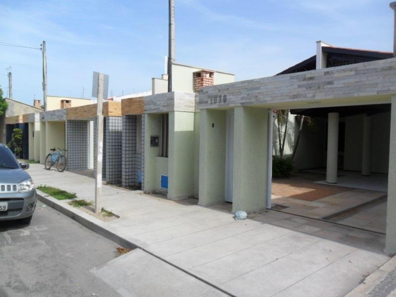 Casa - Venda - Sapiranga-Coit - Fortaleza - CE